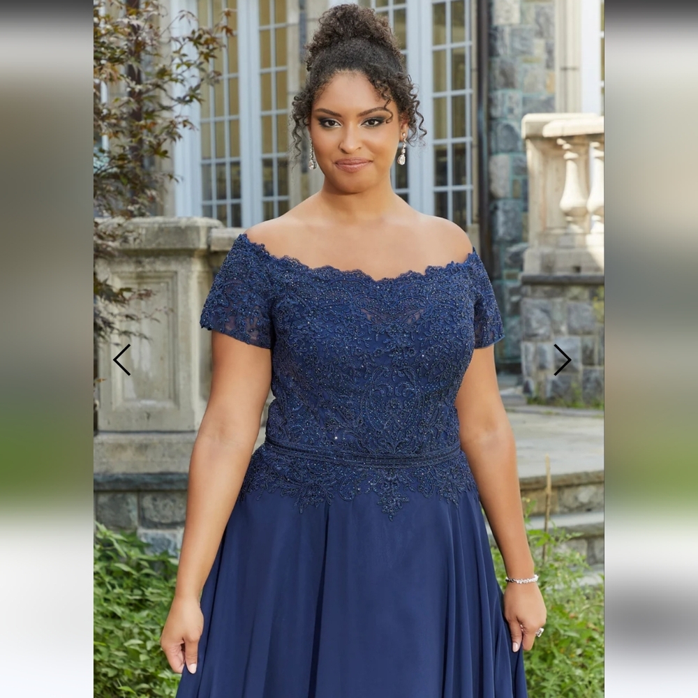 MGNY By Mori Lee 72823 - Embroidered Bodice Evening Gown in Navy, Size 18 - Picture 2 of 6